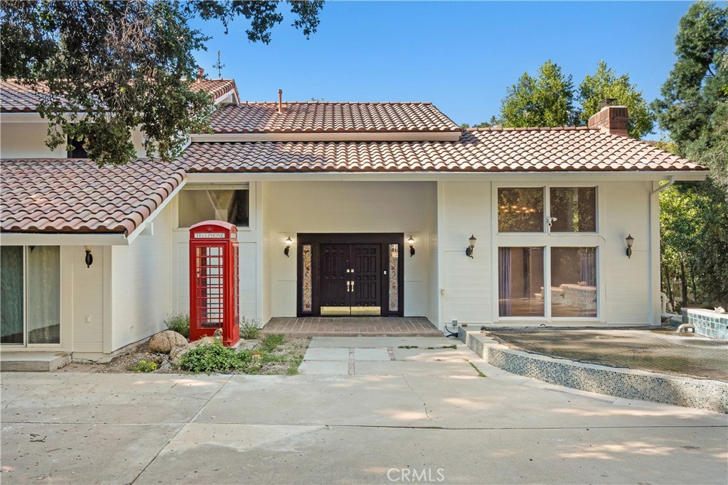 119 W Bell Canyon Road