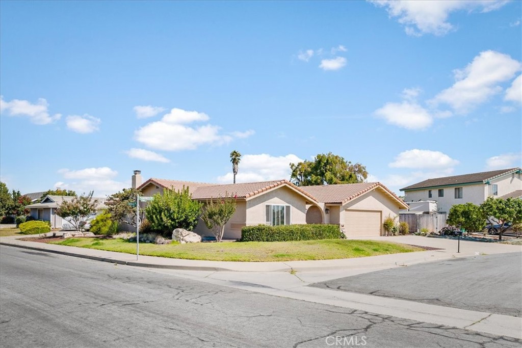 View Santa Maria, CA 93454 house