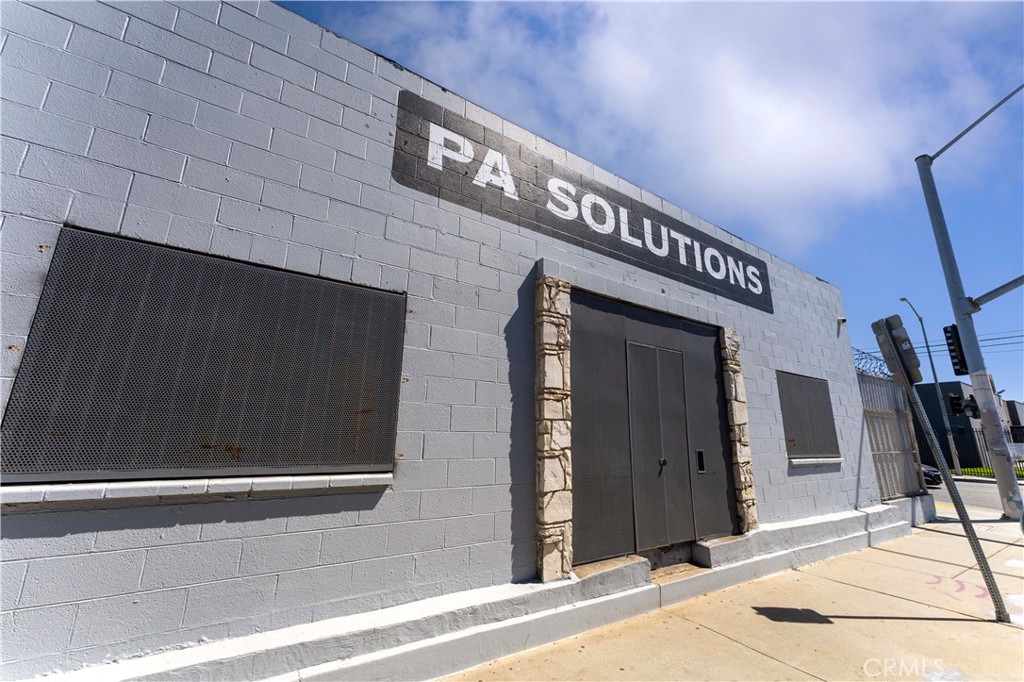 Opportunity awaits on the corner of East 157th Street and South Main Street, also known as 15626 South Main Street. This completely renovated 5,000sqft industrial warehouse has so much to offer its new owner. The property is conveniently located within 15 miles of Downtown Los Angeles, LAX, and the Ports of Los Angeles/Long Beach. Zoned as LCM-2, in the City of Gardena, unincorporated Los Angeles County, is a quaint and scenic city in the South Bay region. The property consists of a secure automatic gate, a fenced parking area with 8 spaces, towering ceilings with one 13-16ft roll-up door, and a pleasantly spacious front office and one restroom. Finally, the heavy power capacity of 1200AMPS/480/277V. Excellent opportunity for a variety of uses.
