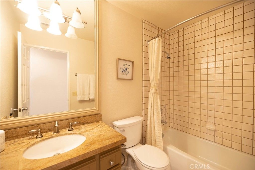 listing image 130727348763861371638