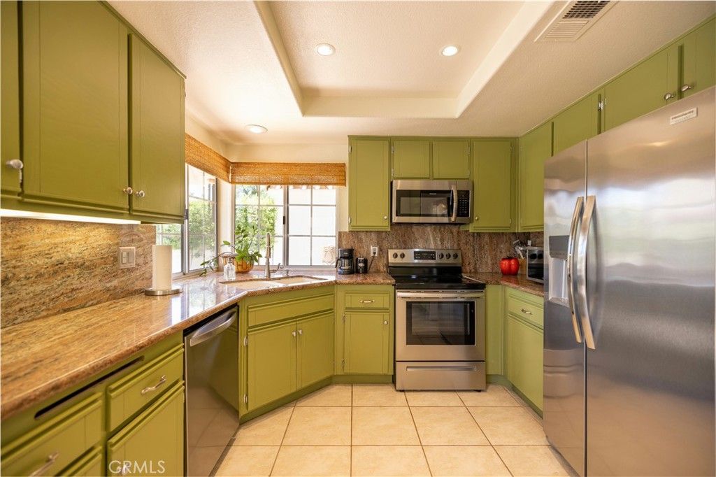 listing image 130725725140823730785