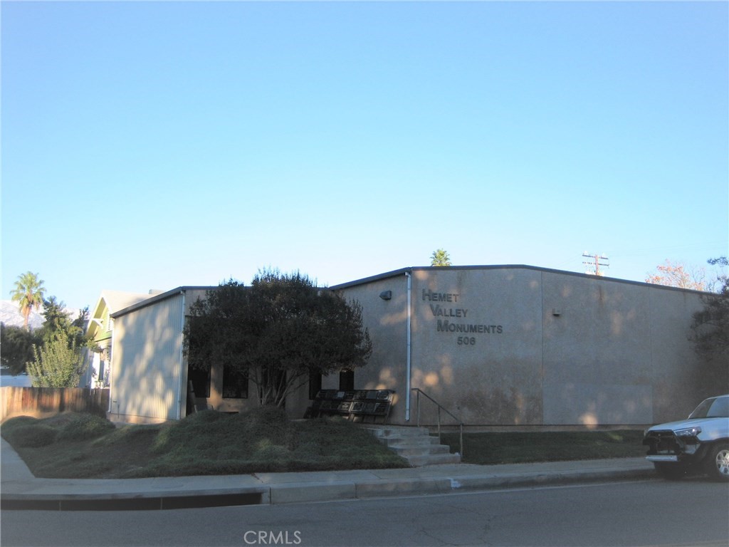 506 Wellwood Avenue