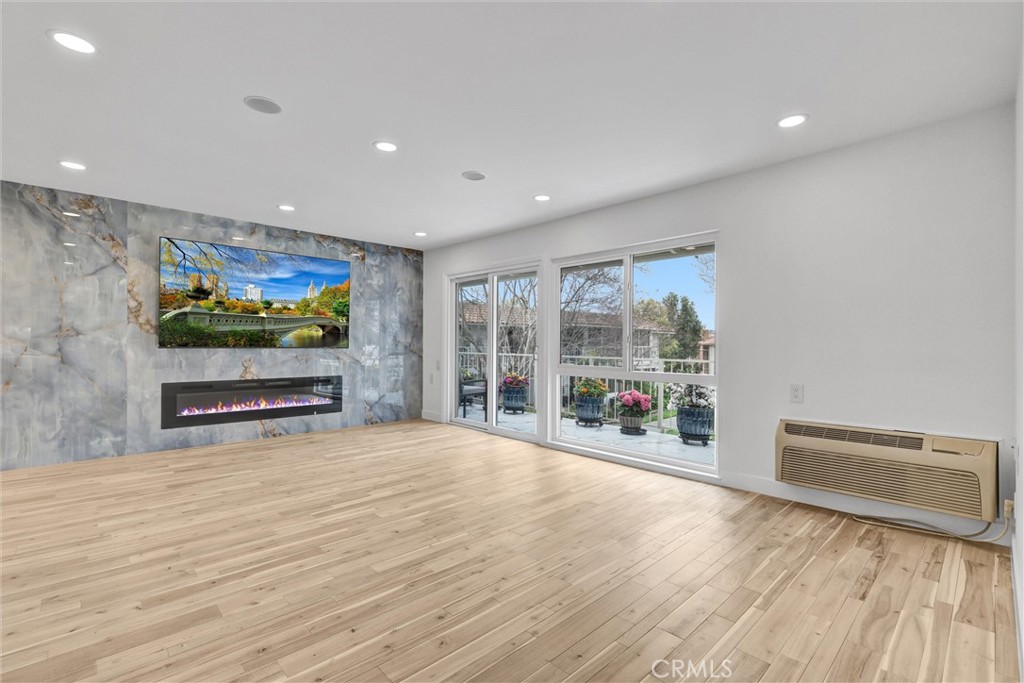 2143 Ronda Granada P