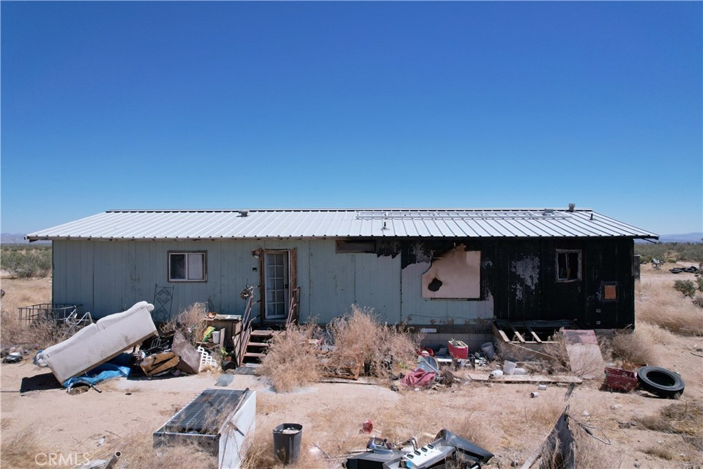 Photo 5 of 14 of 8761 Olivera Road mobile home