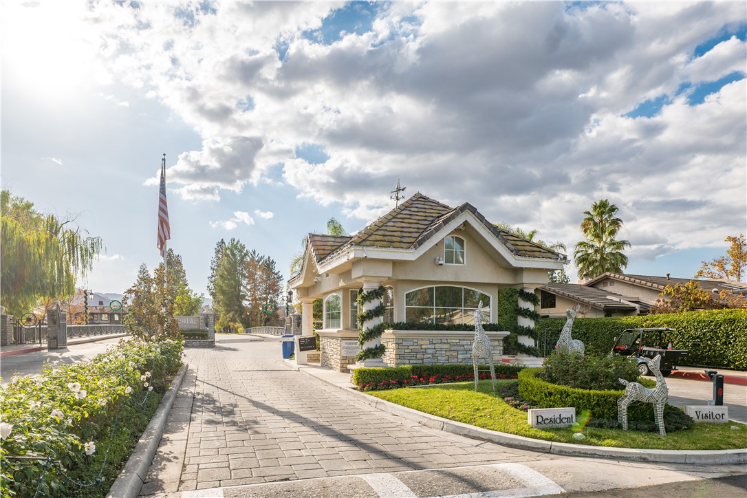 Westlake Island (711) - Residential