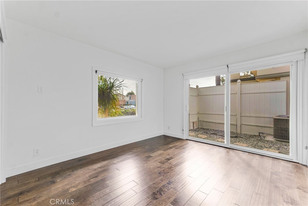 Westlake Island (711) - Residential