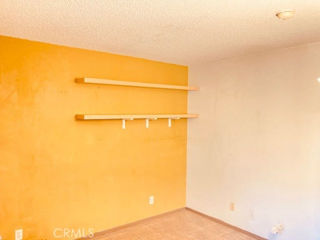 listing image 130720031202606342306
