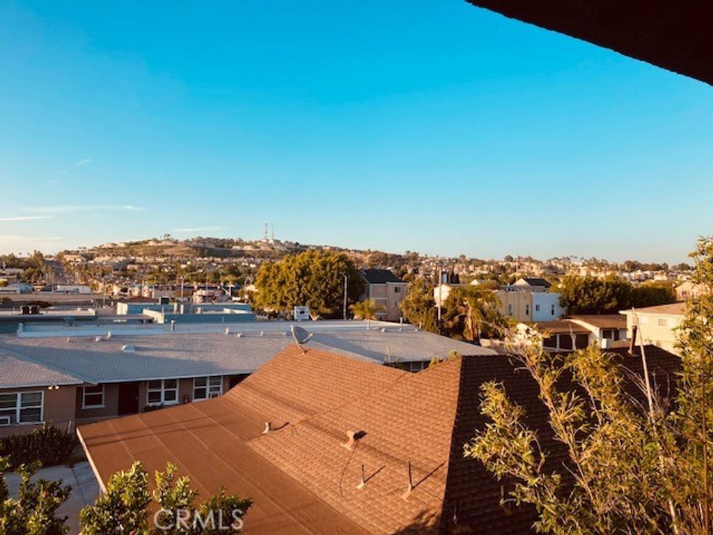 listing image 130722232402007998410