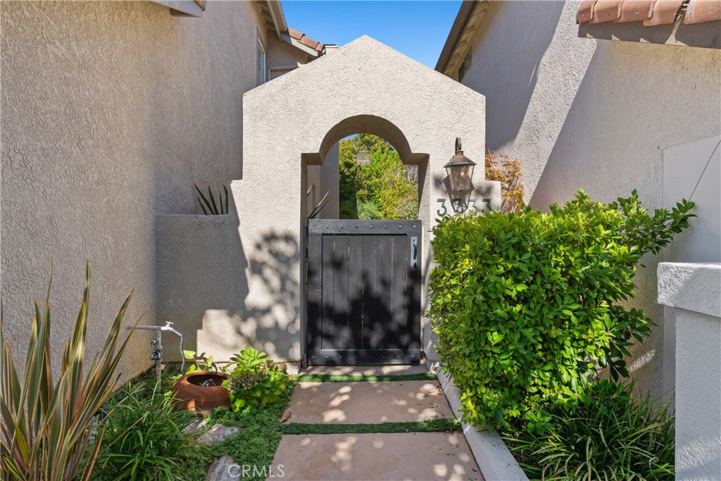3733 Calle Joaquin