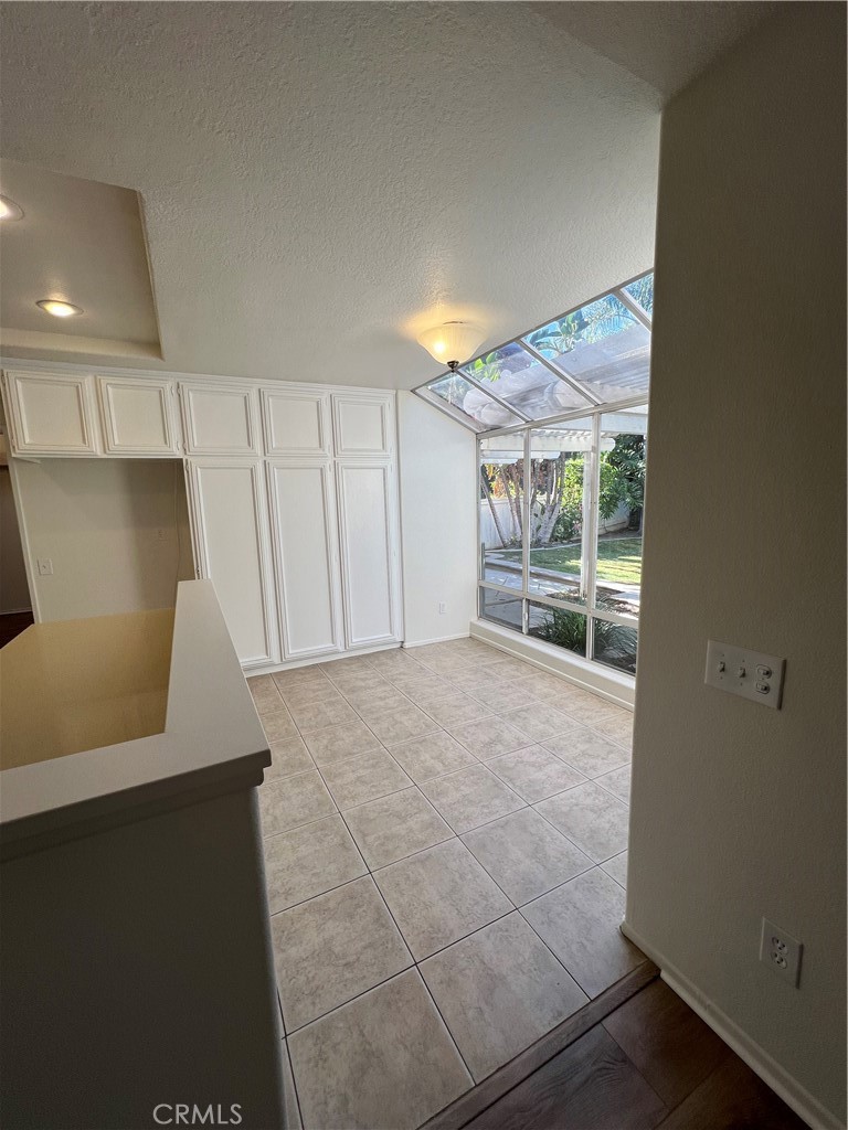 n/a - Residential Lease