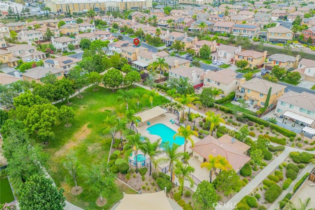 listing image 130723311980378193944