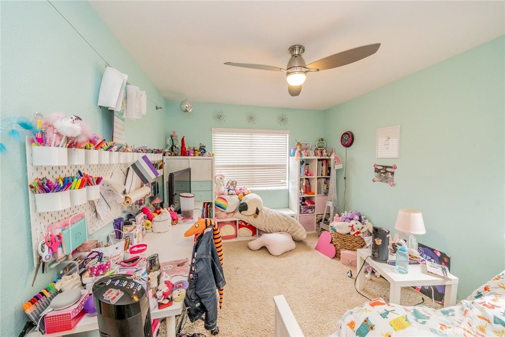 listing image 130727221212575027843