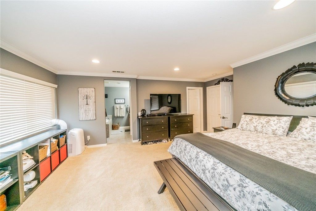 listing image 130723270508579016267