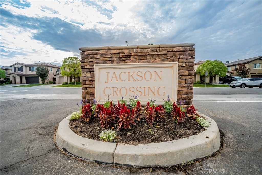 listing image 130724021931424473796