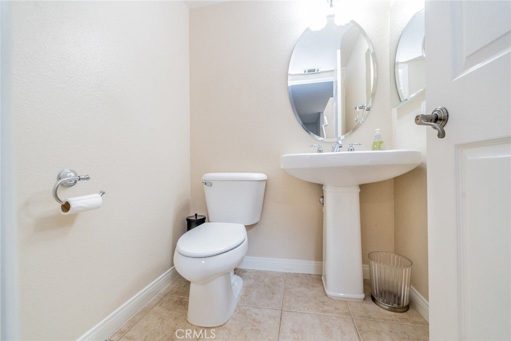 listing image 130728995876347378006