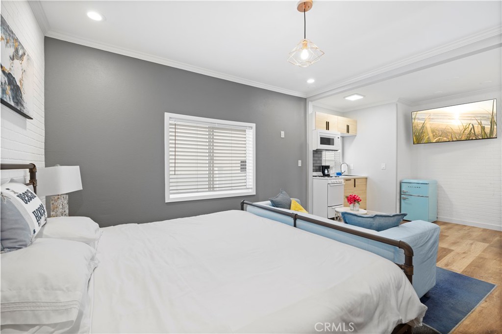 Balboa Peninsula (Commercial) (BPCD) - Residential Income