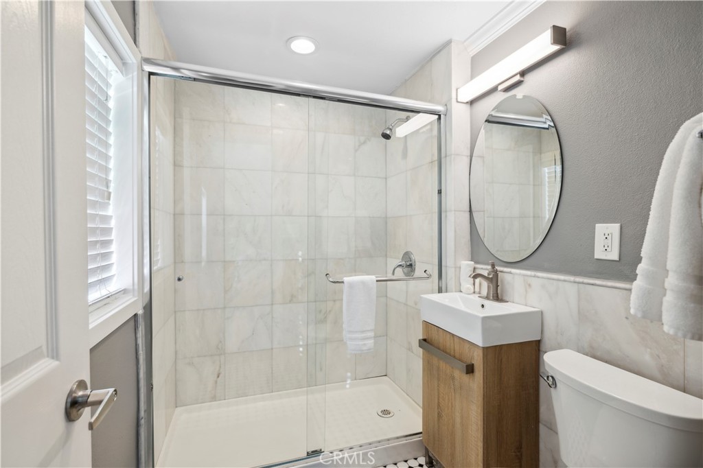 Balboa Peninsula (Commercial) (BPCD) - Residential Income