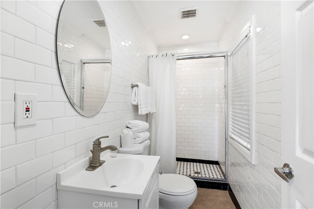 Balboa Peninsula (Commercial) (BPCD) - Residential Income