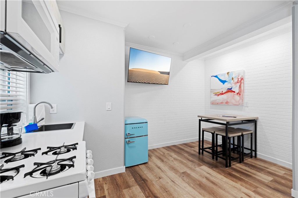 Balboa Peninsula (Commercial) (BPCD) - Residential Income