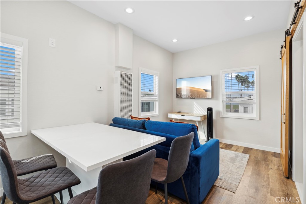 Balboa Peninsula (Commercial) (BPCD) - Residential Income