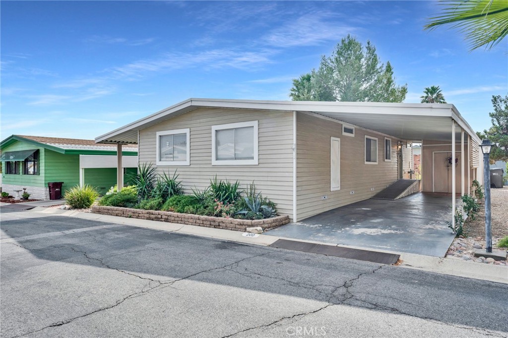 27701 Murrieta Road 200