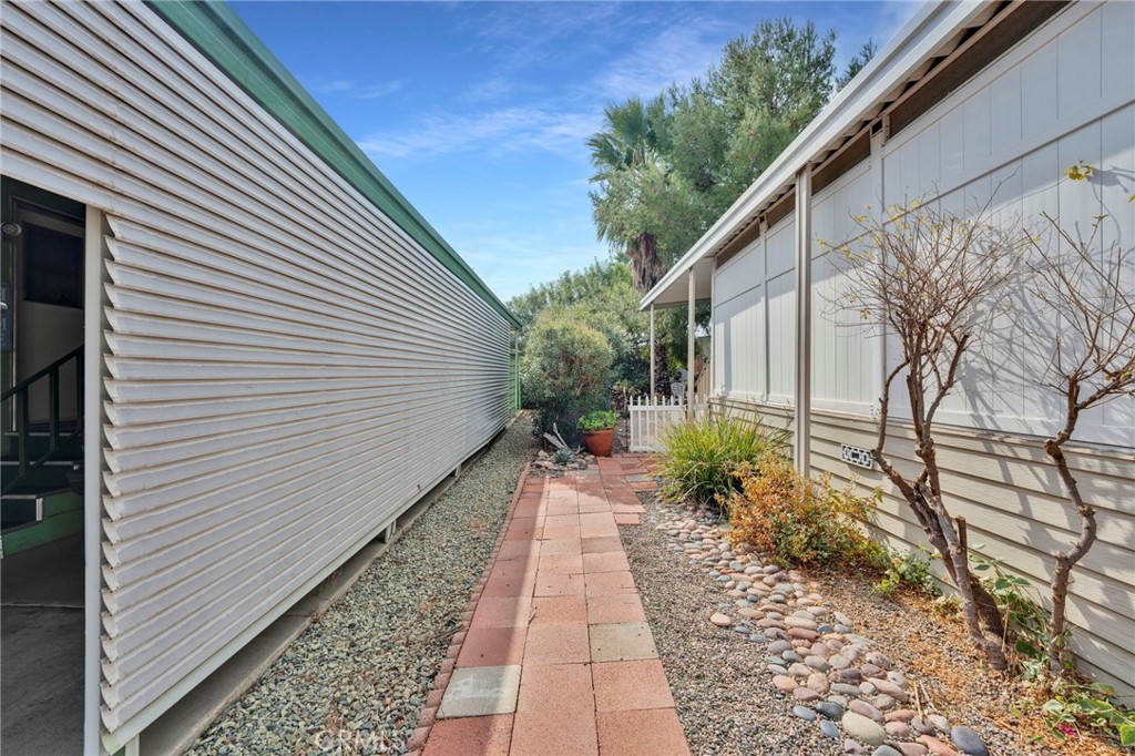 27701 Murrieta Road 200