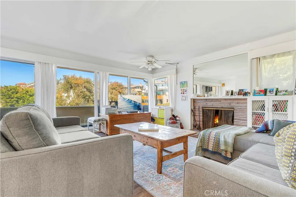 Laguna Beach, California 92651, United States, 3 Bedrooms Bedrooms, ,2 BathroomsBathrooms,Residential,Active,108678