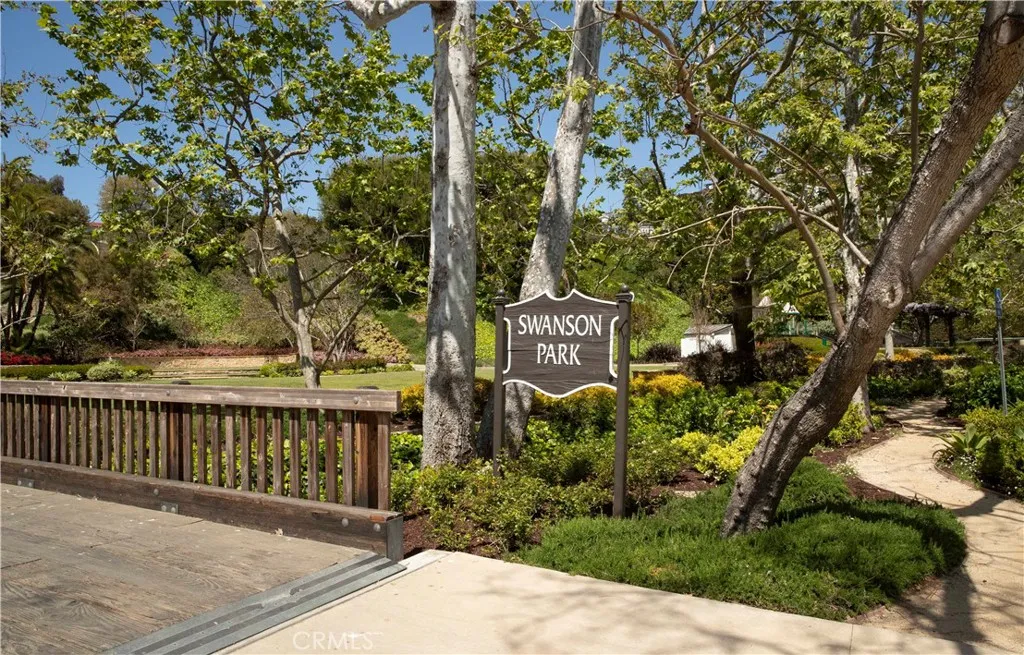 Laguna Beach, California 92651, United States, 3 Bedrooms Bedrooms, ,2 BathroomsBathrooms,Residential,Active,108678