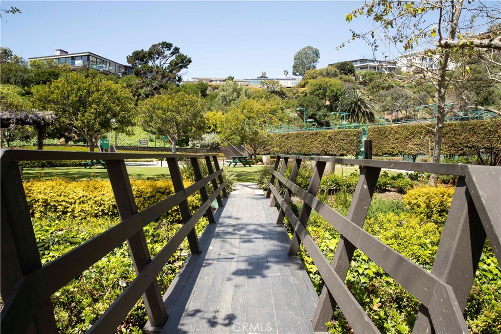 Emerald Bay (EB) - Residential