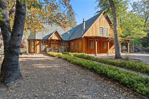 A home in Oakhurst