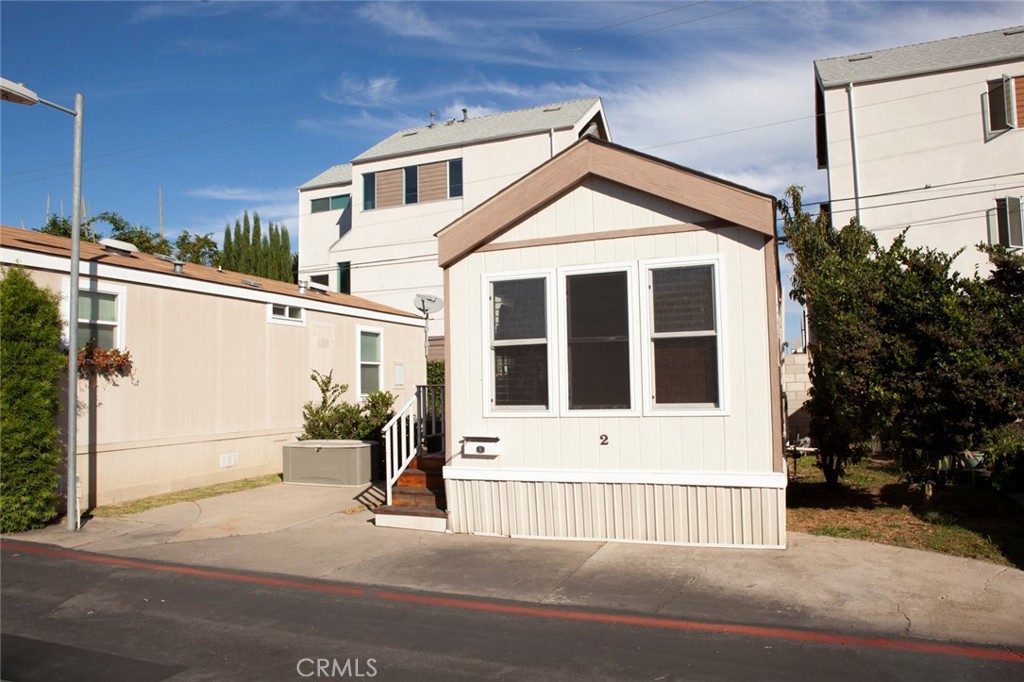 View Costa Mesa, CA 92627 mobile home