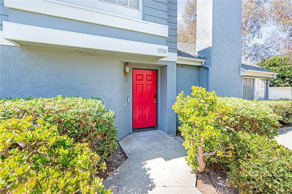 Photo 2 of 42 of 5730 Canterbury Drive townhome