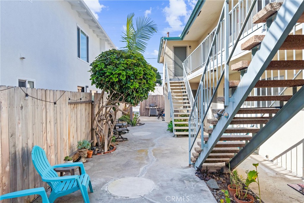 219 10th Street