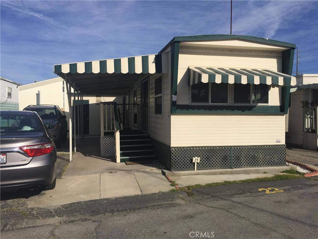 Here's your chance to live in a Redondo Beach mobile home in a 55+ community and just a couple miles away from the beach. With 1 bed 1 bath, this unit offers travertine flooring, central heating & cooling, beautiful built in shelving and track lighting. Comes with a nice sized storage unit for a personal workshop and includes a fully functioning washer and dryer. The affordable monthly space fees includes water, gas, and electricity so don't miss out on this great opportunity!