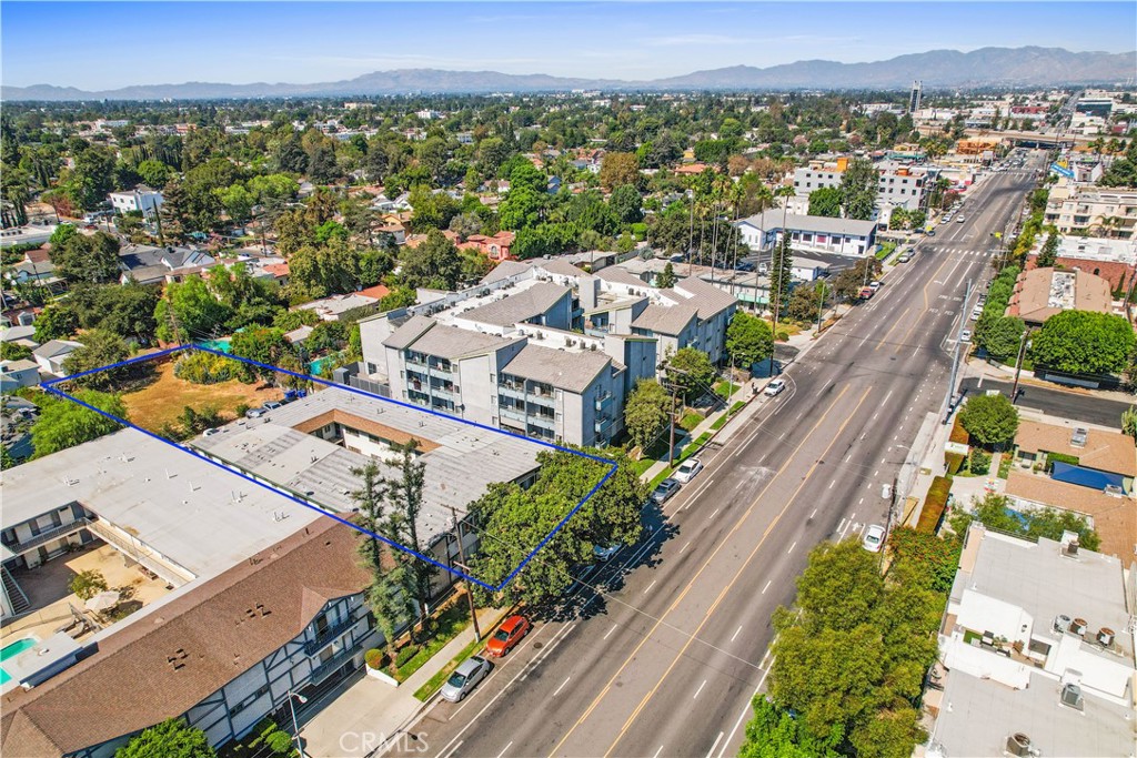 Properties 2 5763 Laurel Canyon Boulevard