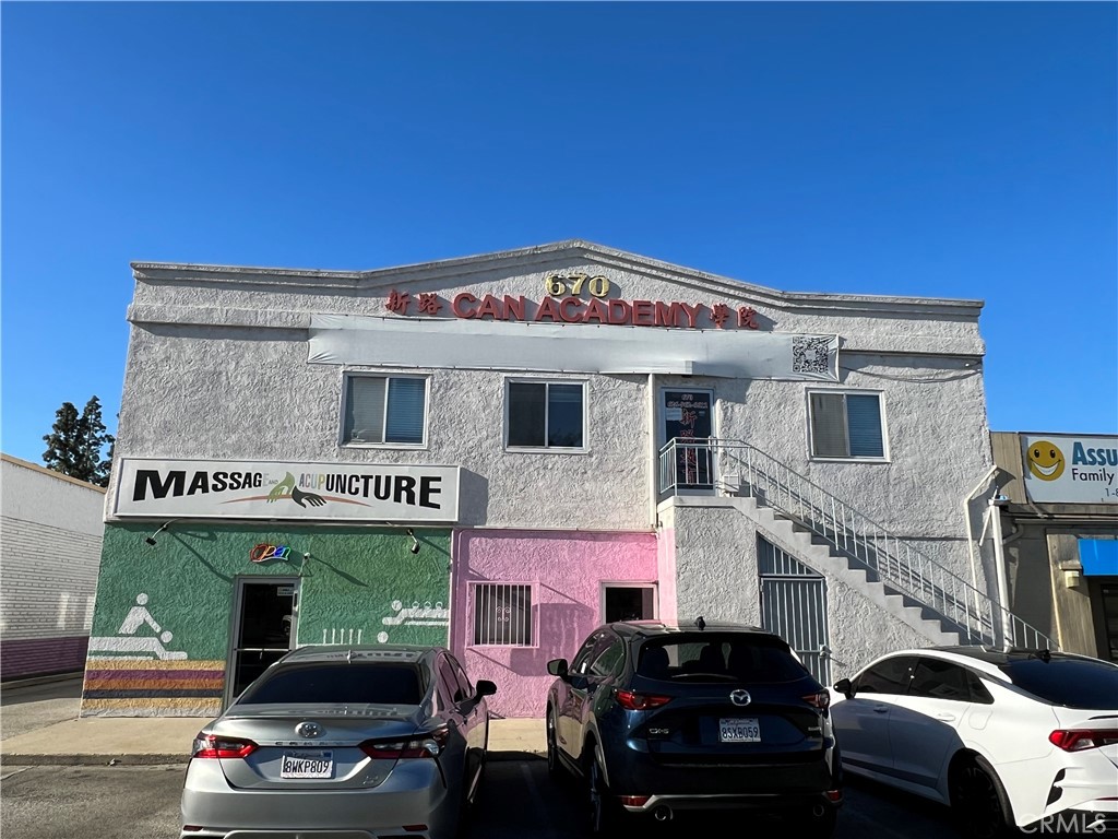 666 S Sunset Avenue