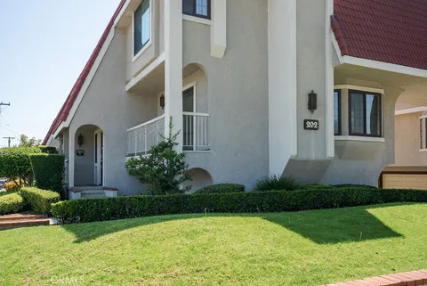 202 W Cypress Avenue W Unit A, Monrovia, CA 91016 - MLS#: CV25076737