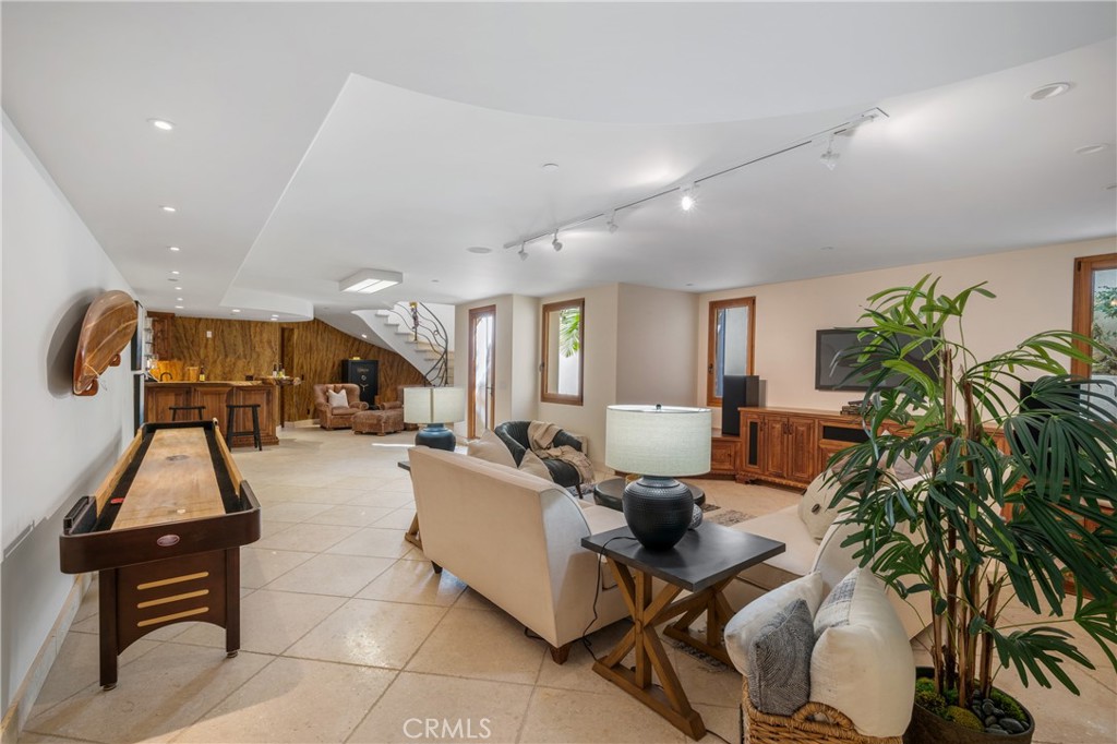 ,SW - Residential