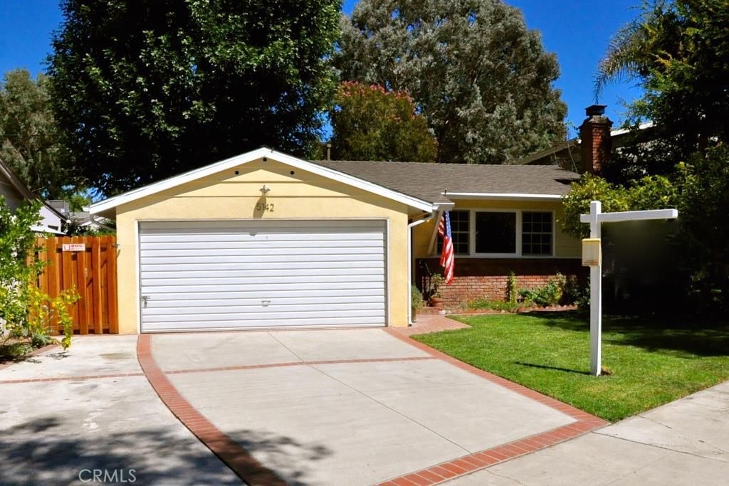 listing image 130723546411986563824