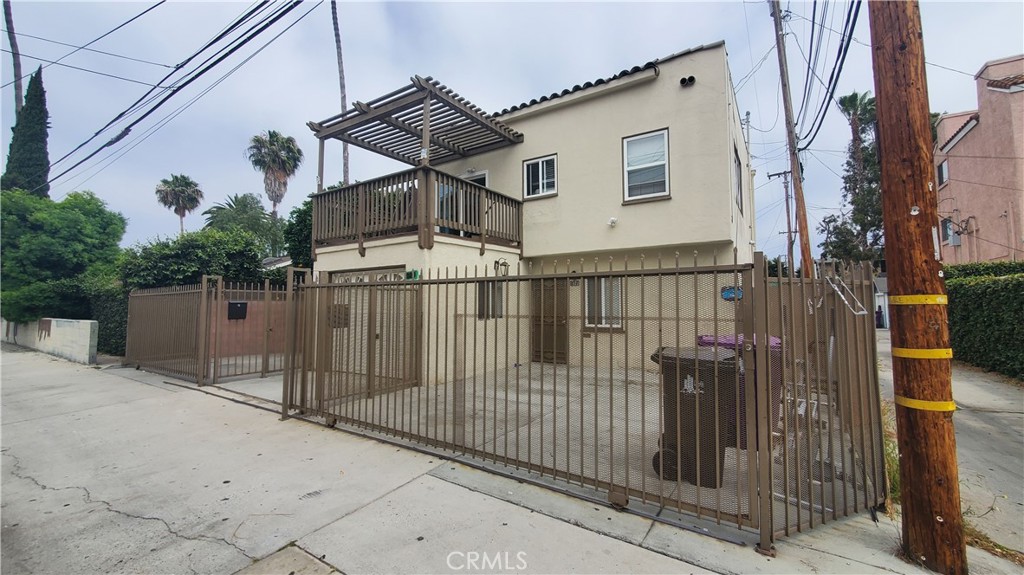 1022 Raymond Avenue