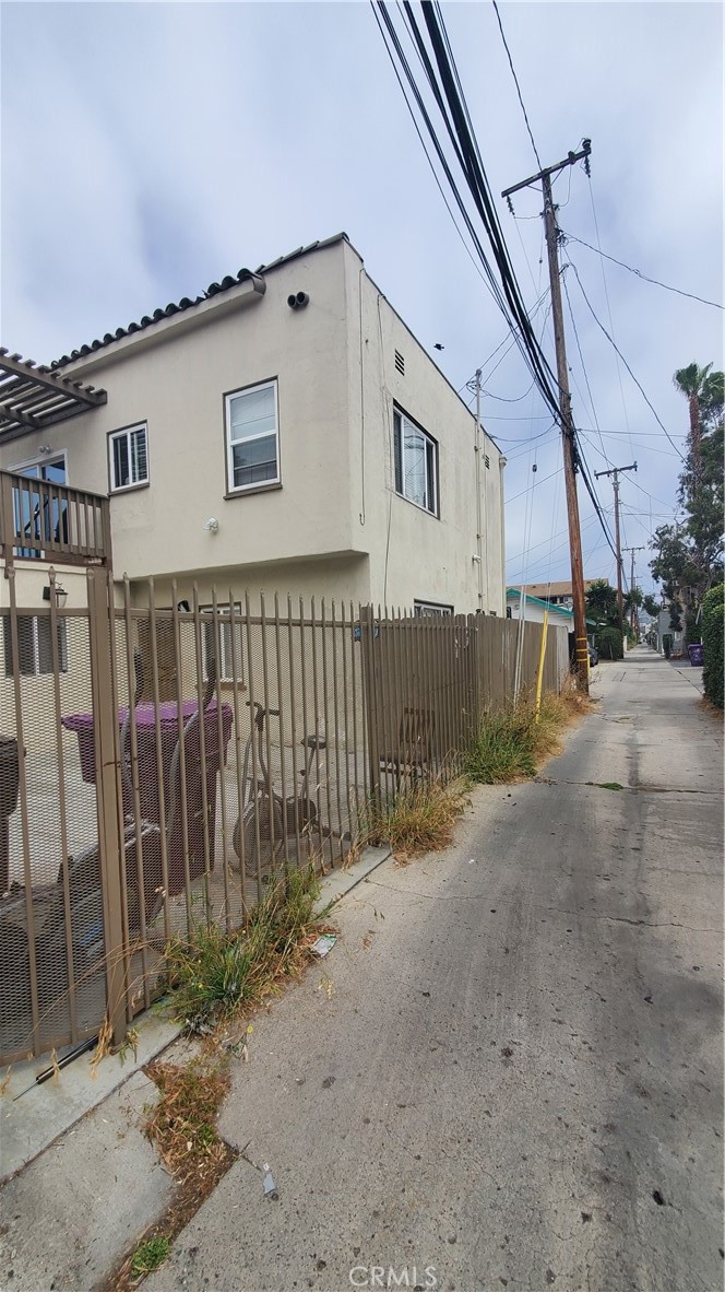 1022 Raymond Avenue