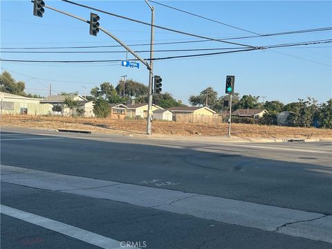 Photo of 0 E Lugonia Avenue, Redlands, CA 92374 (MLS # IV24154413)