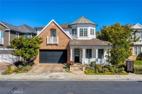 4761 Edgartown Drive Huntington Beach CA 92649
