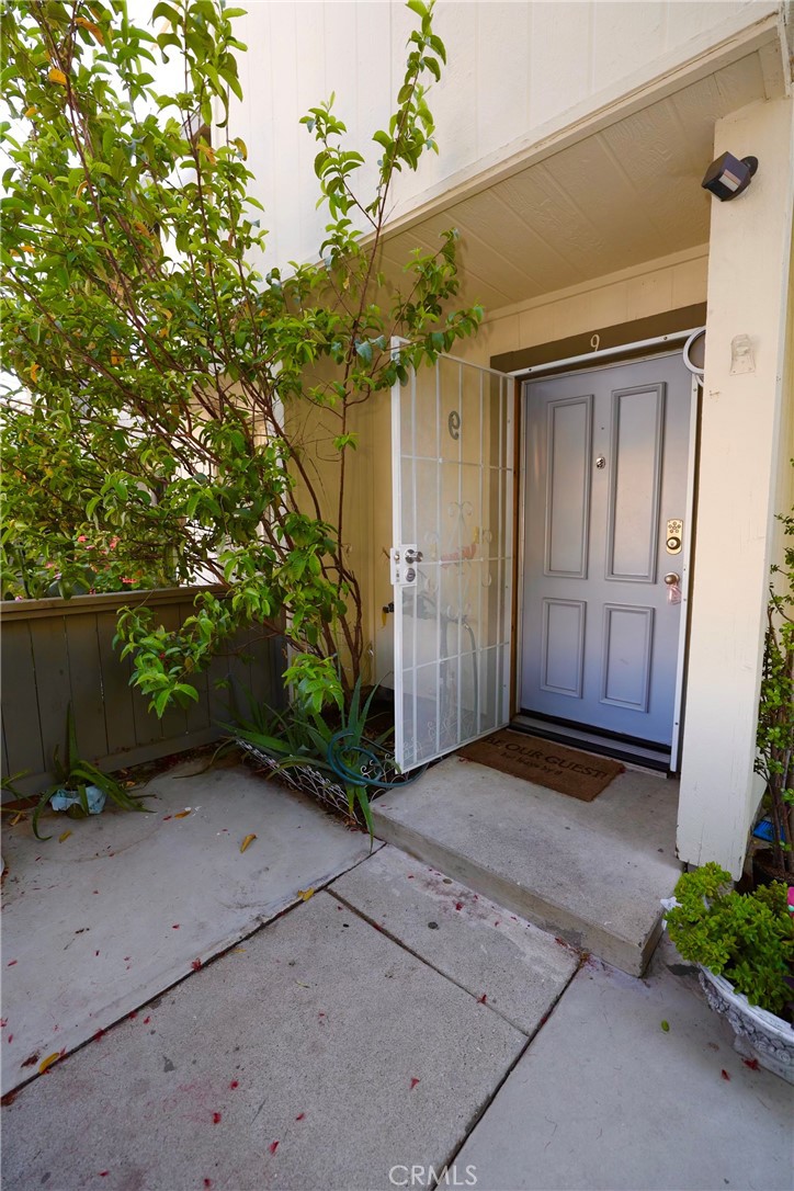 Photo 4 of 66 of 9601 Sepulveda Boulevard 9 townhome