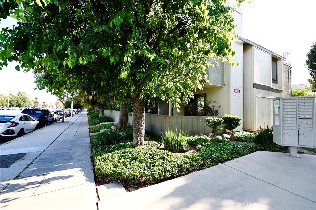 Photo 5 of 66 of 9601 Sepulveda Boulevard 9 townhome