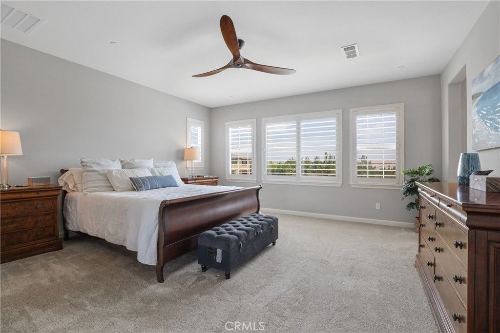 listing image 130720020889716339847