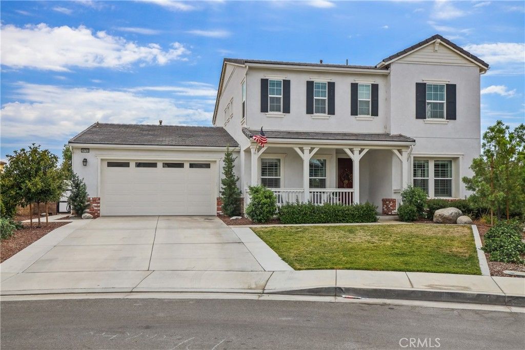 listing image 130721286662785725080