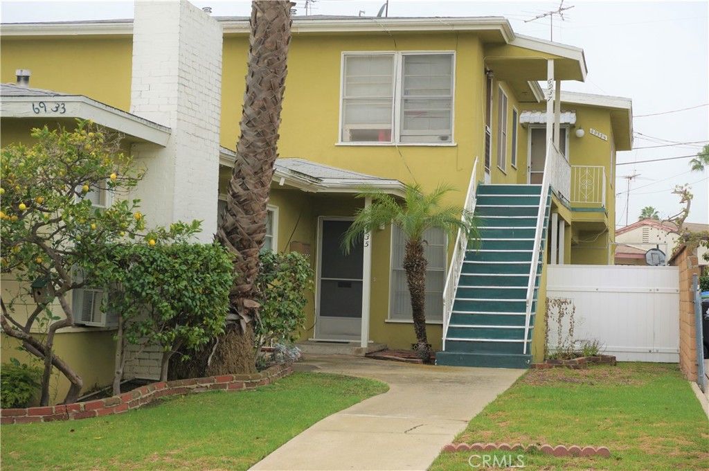 listing image 130729689234089484743