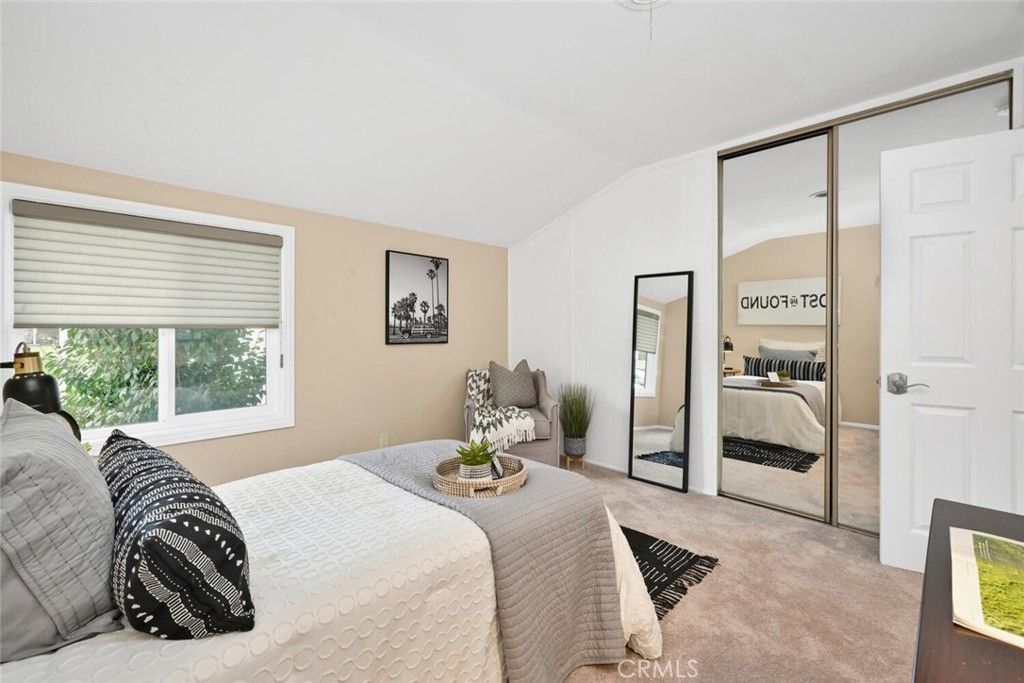 listing image 130722958735335473005
