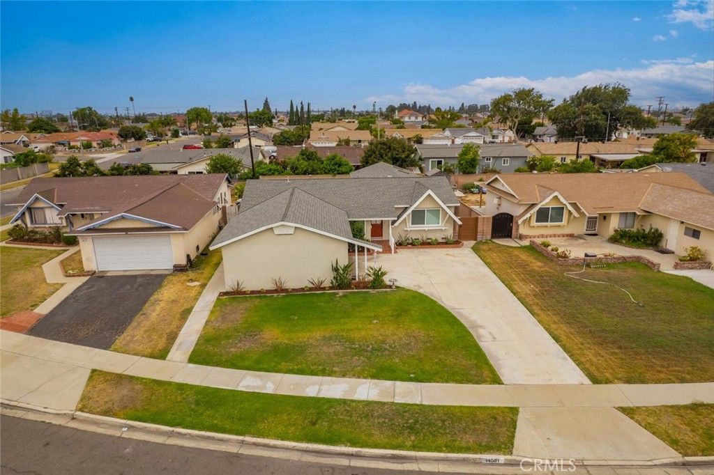 listing image 130723104389146884350